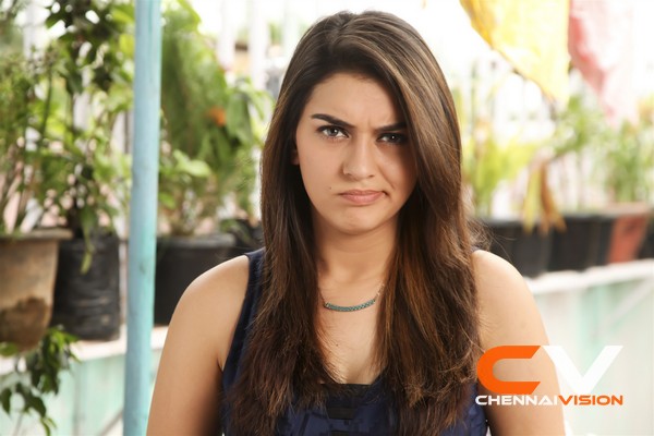 Tamil Actress Hansika Motwani Photos