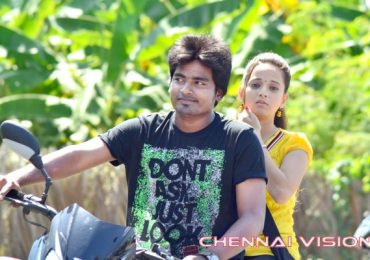 Kadhal Kalam Tamil Movie Photos by Chennaivision