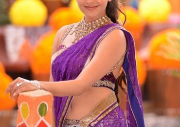 Tamil Actress Kajal Aggarwal Photos, Stills, Images by Chennaivision