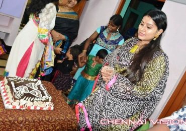 Sneha Birthday Celebration Photos by ChennaiVision