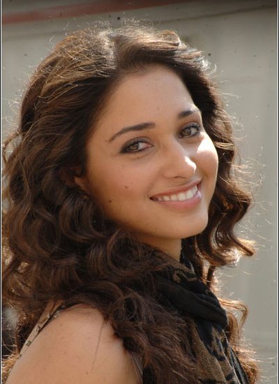 Tamil Actress Tamanna Photos