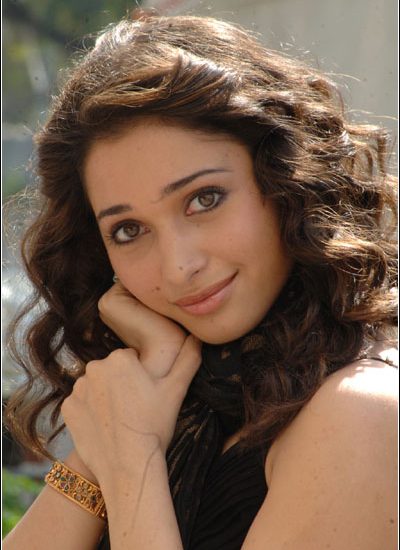 Tamil Actress Tamanna Photos