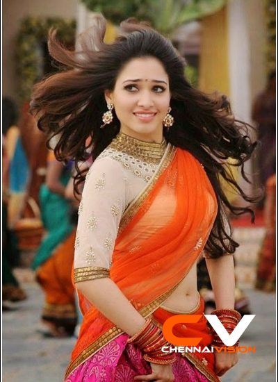 Tamil Actress Tamanna Photos