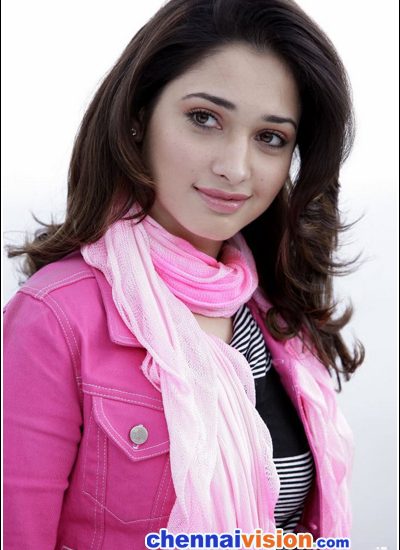 Tamil Actress Tamanna Photos