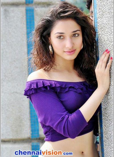 Tamil Actress Tamanna Photos