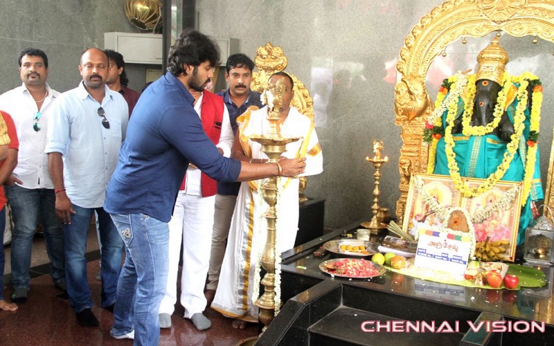 Anjeal Movie Pooja Photos by Chennaivision