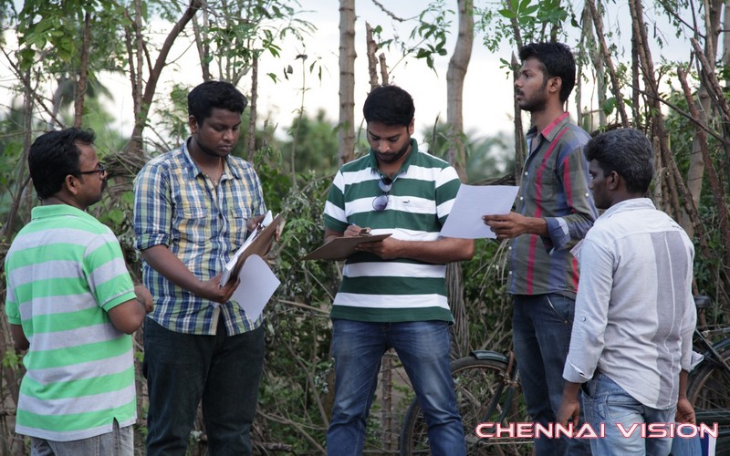 Ennul Aayiram Movie Working Photos by Chennaivision