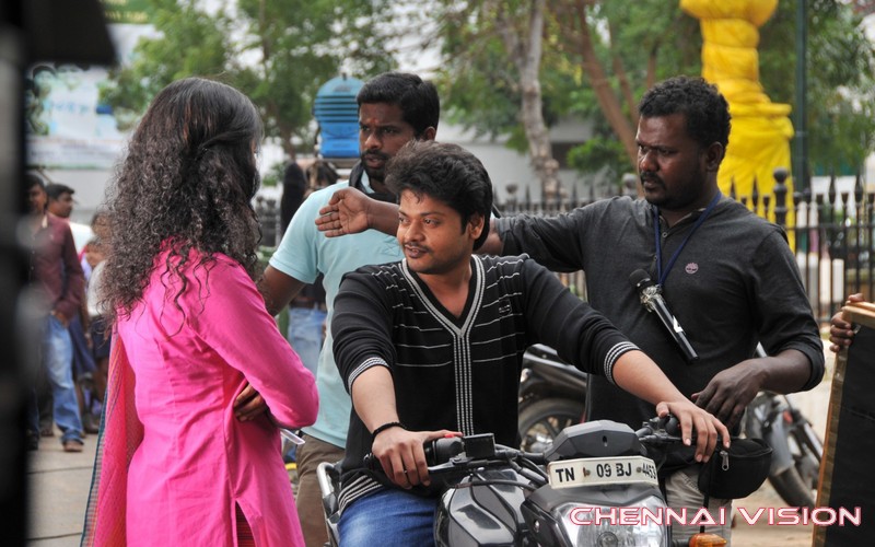 Ennul Aayiram Movie Working Photos by Chennaivision