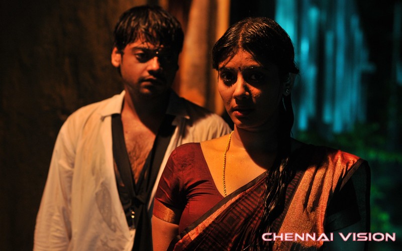 Ennul Aayiram Tamil Movie Photos by Chennaivision