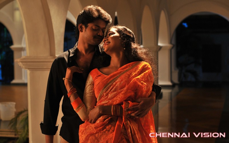 Ennul Aayiram Tamil Movie Photos by Chennaivision