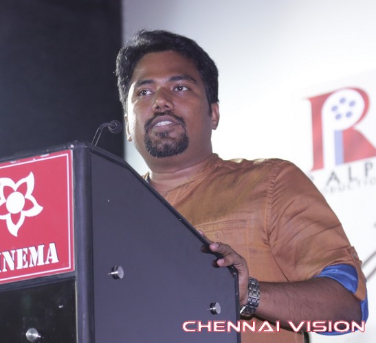 Azhagendra Sollukku Amudha Audio Launch Photos