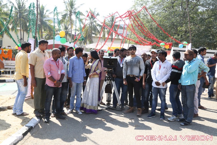 BabyDoll Tamil Movie Pooja Photos by Chennaivision