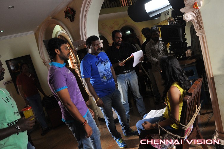 Peigal Jagirathai Tamil Movie Working Photos