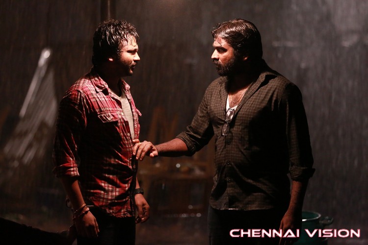 Iraivi Tamil Movie Photos by Chennaivision