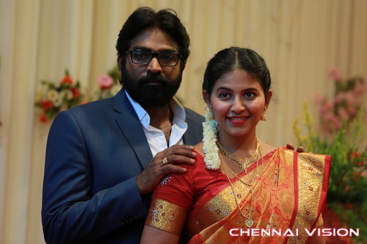 Iraivi Tamil Movie Photos by Chennaivision