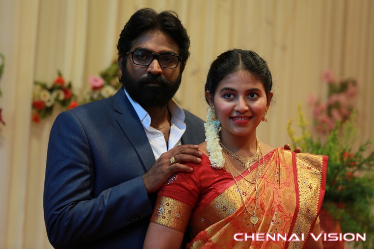 Iraivi Tamil Movie Photos by Chennaivision