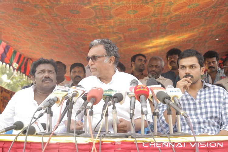 Nadigar-Sangam-E-C-Press-Meeting-Photos-