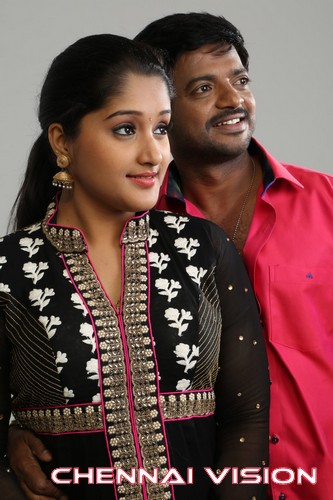 Onbathilirundhu Pathuvarai Tamil Movie Photos