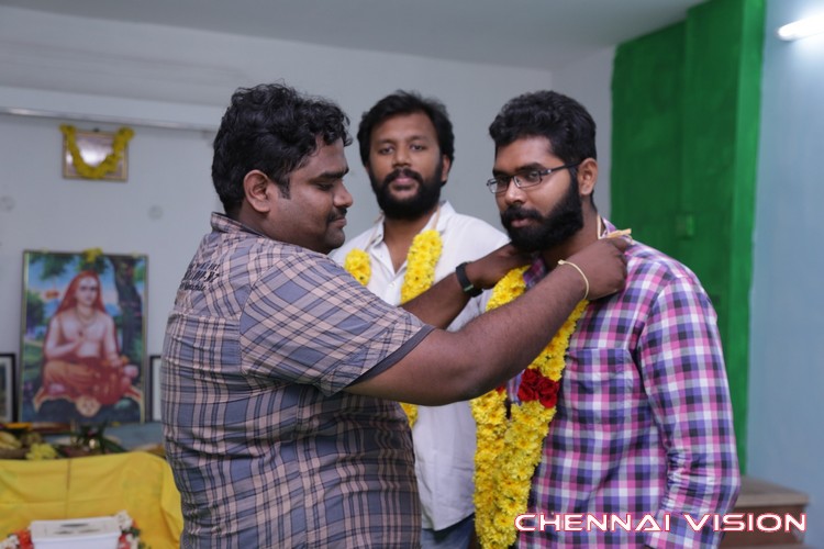 Saayal Tamil Movie Pooja Photos by Chennaivision