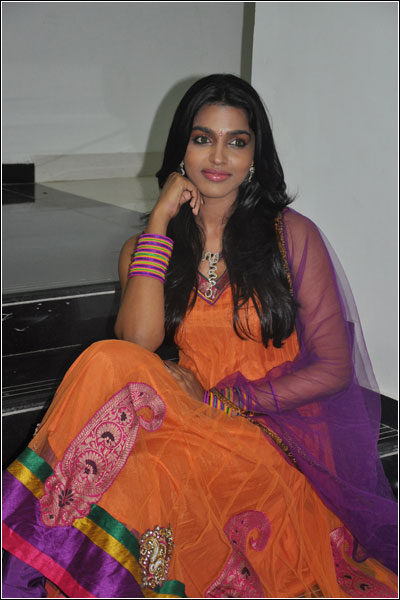 Tamil Actress Dhansika Photos by Chennaivision