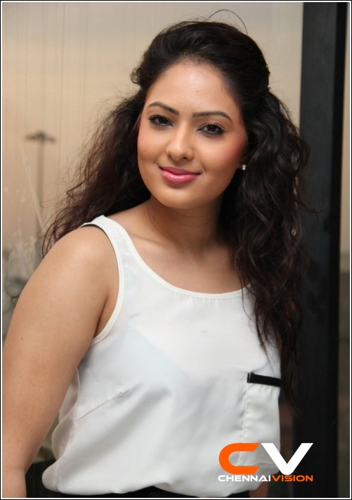 Tamil Actress Nikesha Patel Photos by Chennaivision