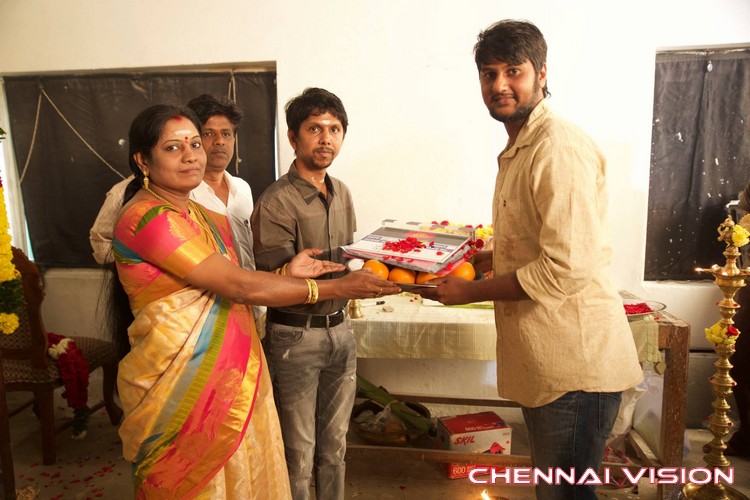 Thaami Tamil Movie Pooja Photos by Chennaivision