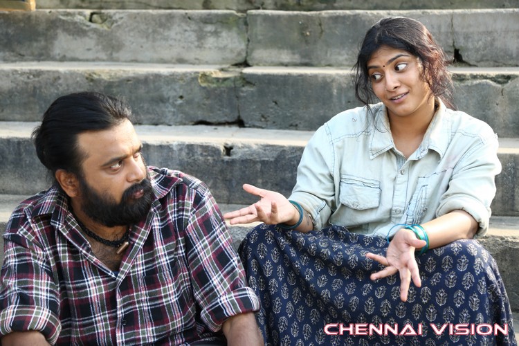 Tharai Thappattai Tamil Movie Photos by Chennaivision