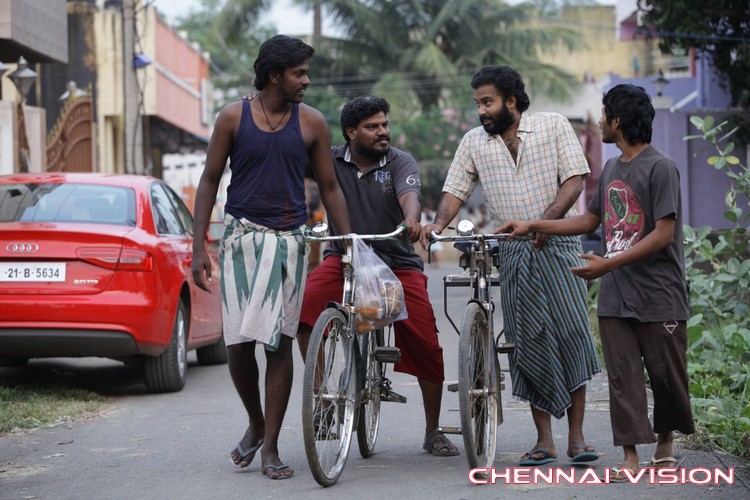 Visaranai Tamil Movie Photos by Chennaivision