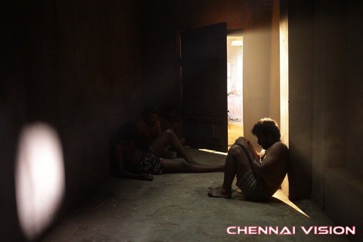 Visaranai Tamil Movie Photos by Chennaivision