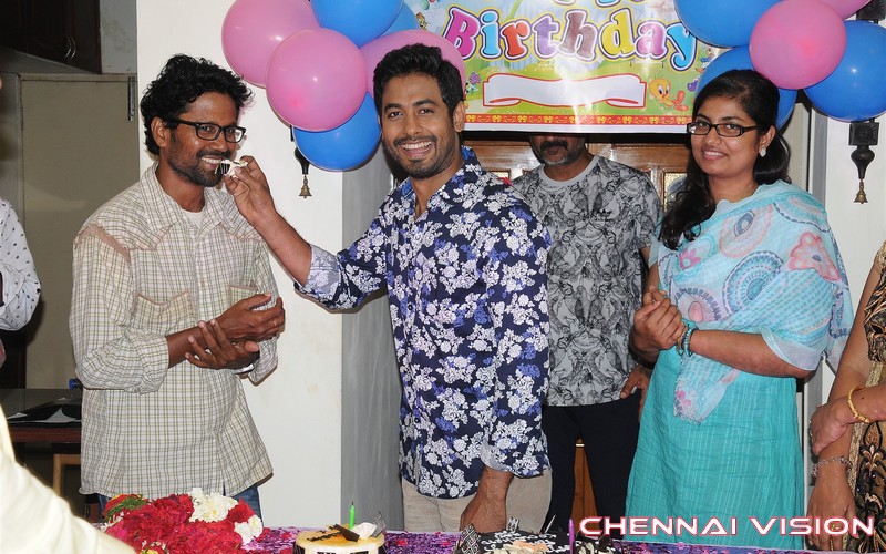 Actor Aari Birthday Celebration Photos by Chennaivision