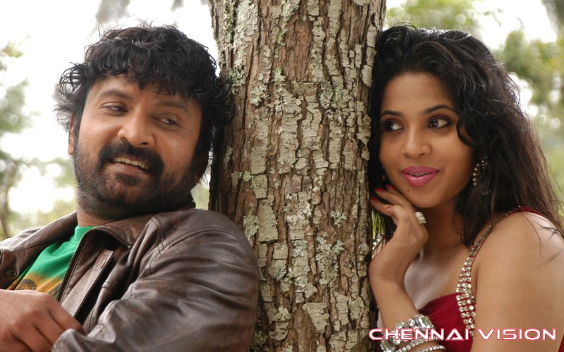 Avan Aval Tamil Movie Photos by Chennaivision