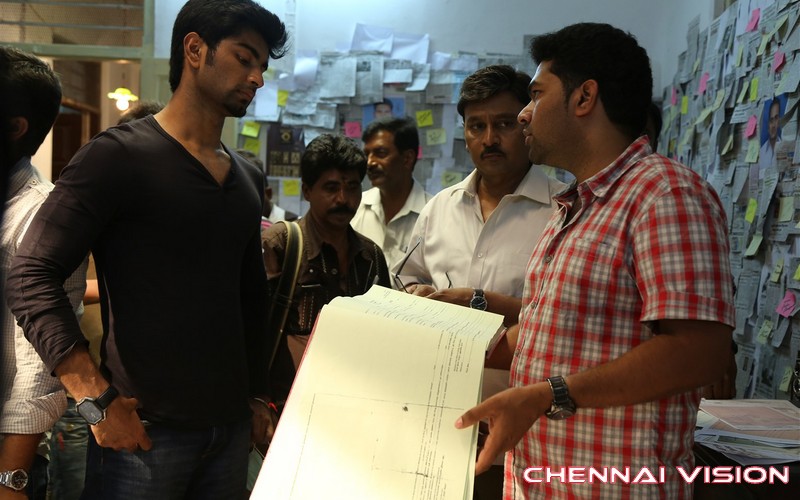 Kanithan Tamil Movie Working Photos