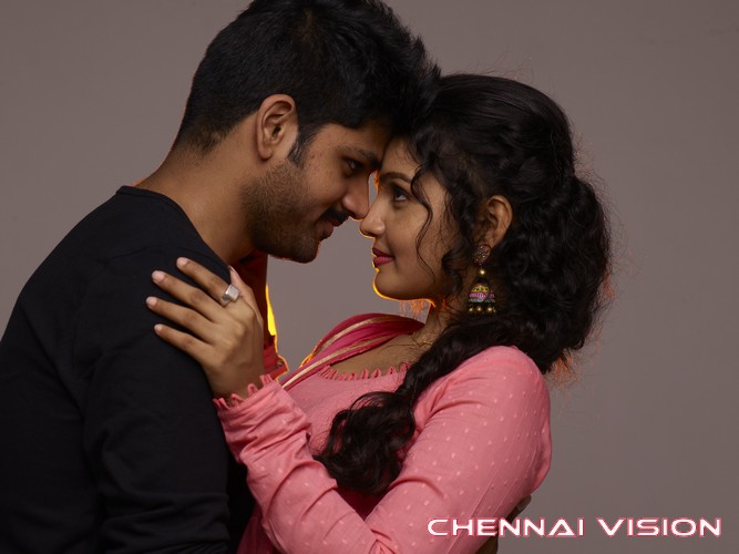 Metro Tamil Movie Photos by Chennaivision