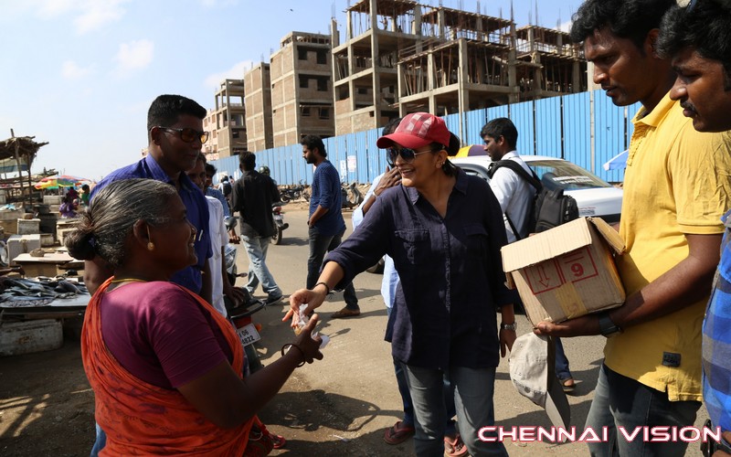 Sudha Kongara Thanked Nochi Kuppam People Photos