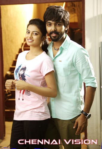 Enakku Innoru Per Irukku Tamil Movie Photos