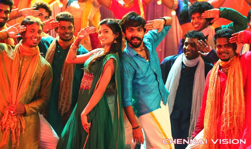 Enakku Innoru Per Irukku Tamil Movie Photos