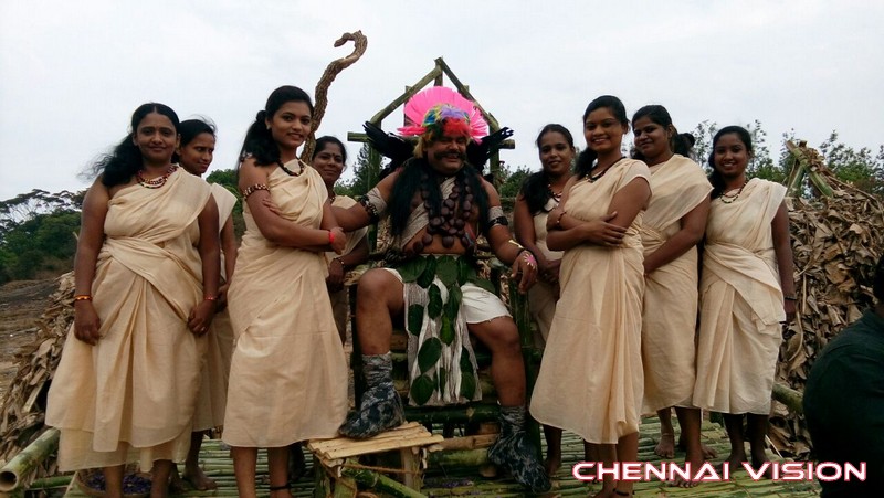 Kelambitangaya Kelambitangaya Tamil Movie Photos by Chennaivision