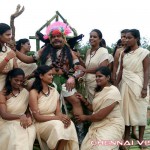 Kelambitangaya Kelambitangaya Tamil Movie Photos by Chennaivision