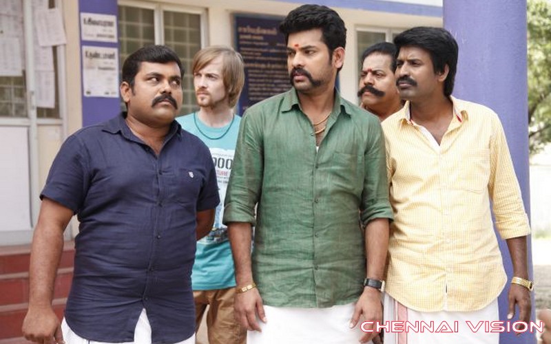 Mapla Singam Tamil Movie Photos by Chennaivision