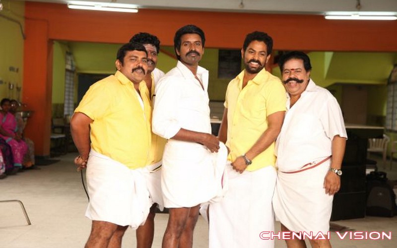 Mapla Singam Tamil Movie Photos by Chennaivision