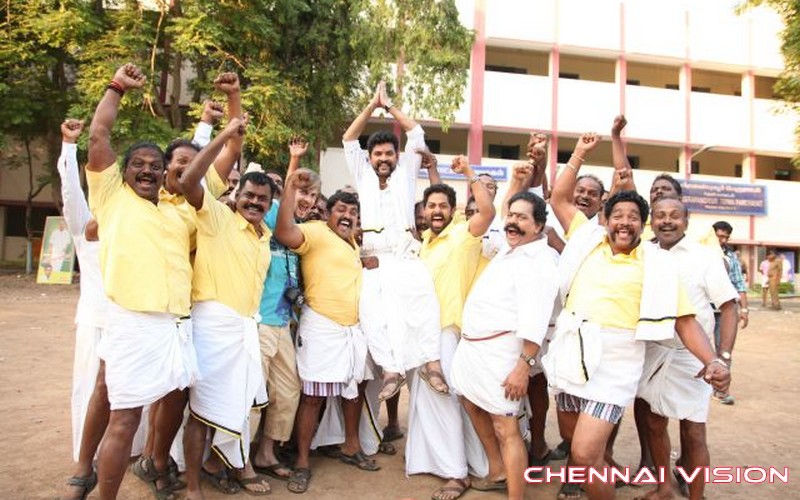 Mapla Singam Tamil Movie Photos by Chennaivision