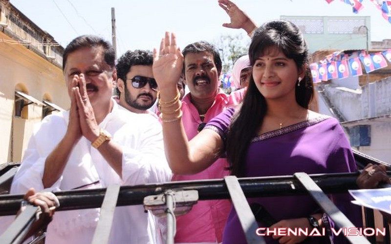 Mapla Singam Tamil Movie Photos by Chennaivision