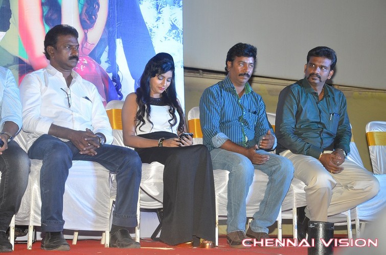 Nee Enna Maayam Seithai Tamil Movie Audio Launch Photos by Chennaivision