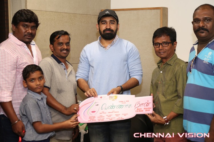 Pennaga Naan Music Video Launch Photos