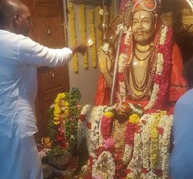 Raghava Lawrence Celebrated Shri Ragavendra Swami Birthday Photos