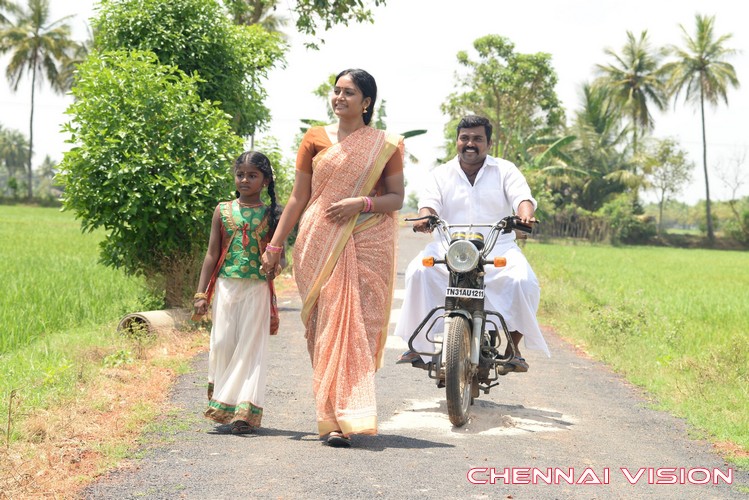 Raja Mandhiri Tamil Movie Photos by Chennaivision