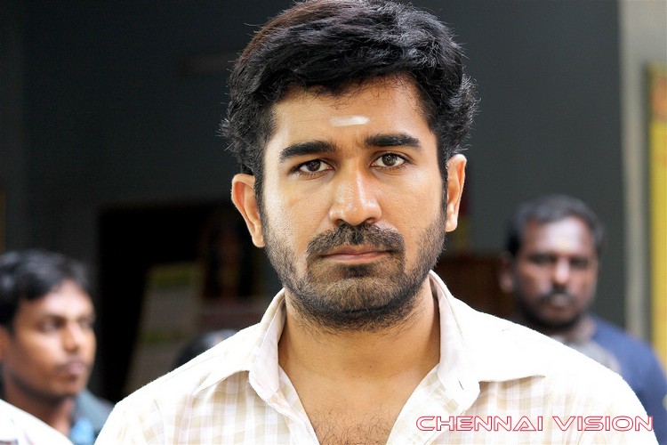 Tamil Actor Vijay Antony Photos by Chennaivision