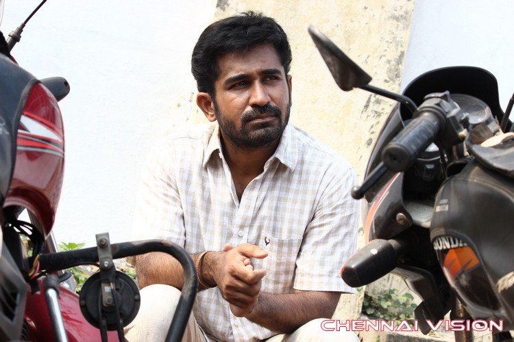 Tamil Actor Vijay Antony Photos by Chennaivision