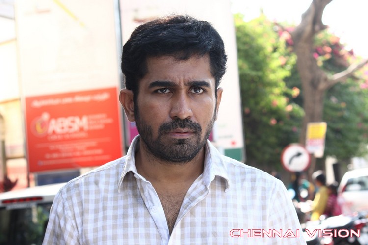 Tamil Actor Vijay Antony Photos by Chennaivision