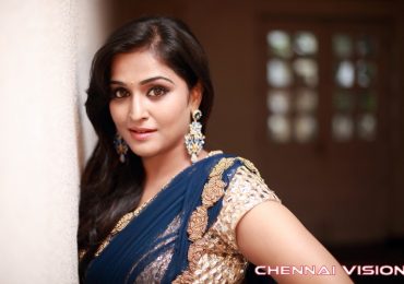 Tamil Actress Remya Nambeesan Photos by Chennaivision